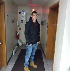 Meet your Posher, Cody